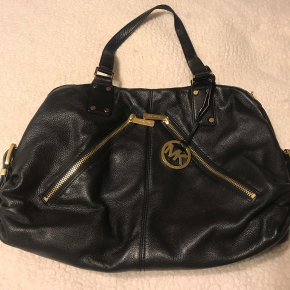 Michael Kors Handbags - Michael Kors Handbag (Black) Leather